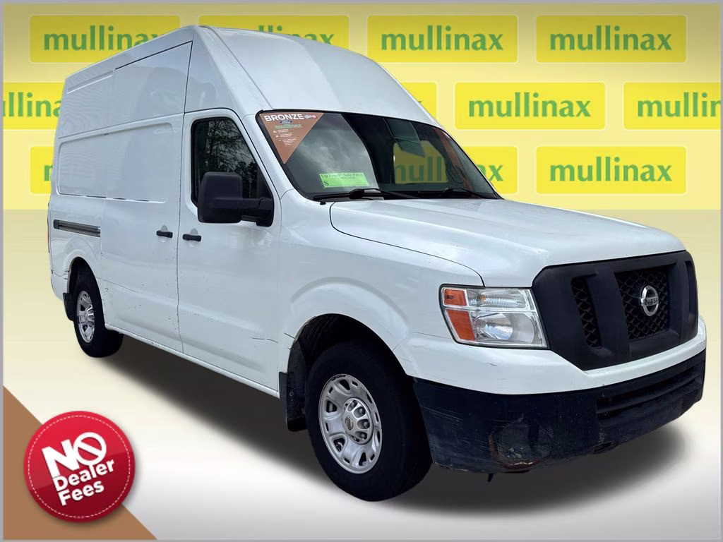 2014 Glacier White Nissan NV2500 HD SV RWD Van
