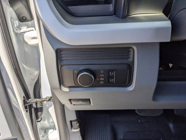 2026 Oxford White Ford Super Duty F-450 DRW XL 4X4 Chassis