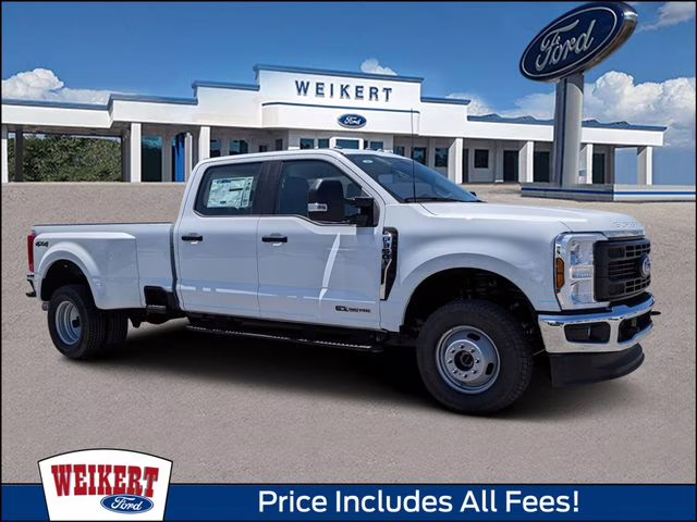 2026 Oxford White Ford Super Duty F-350 DRW XL 4X4 Truck