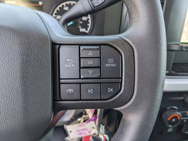 2026 Oxford White Ford Super Duty F-350 DRW XL 4X4 Truck