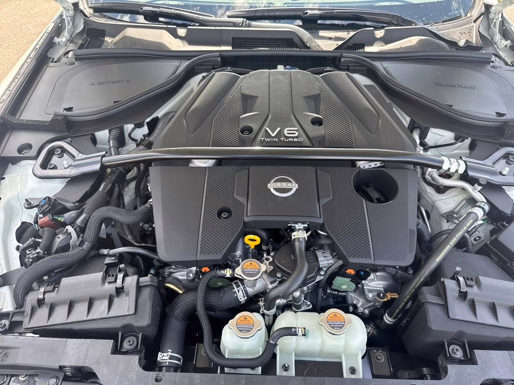 2026 Pearl White/Super Black Nissan Z Performance RWD Coupe