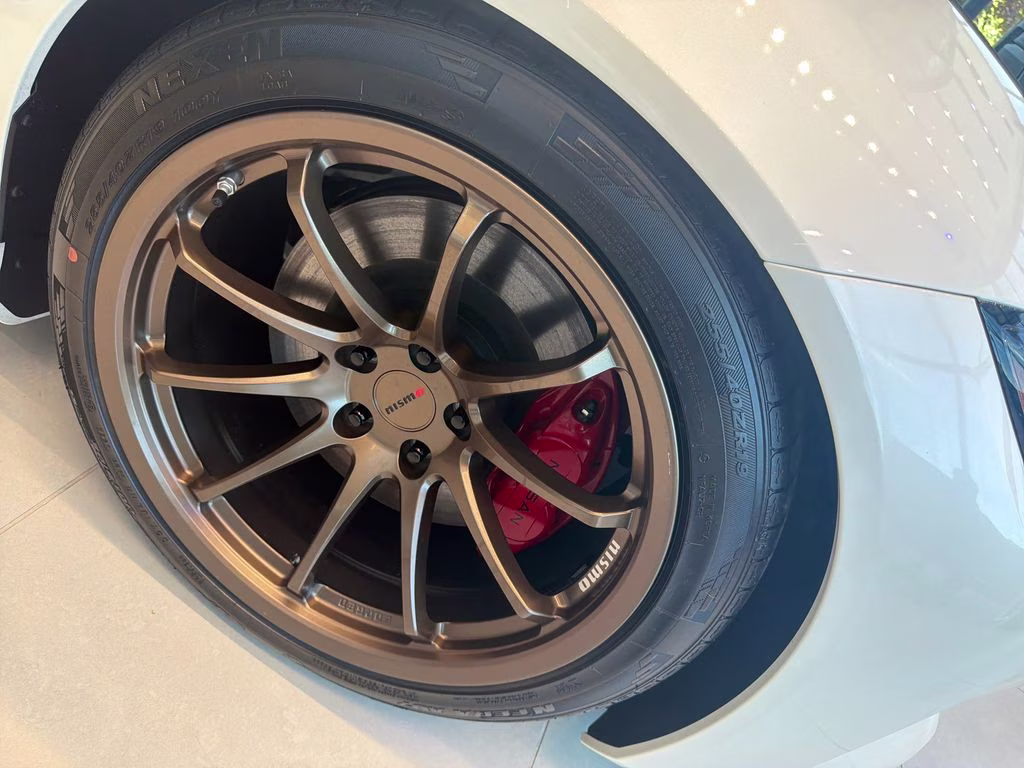 2026 Pearl White/Super Black Nissan Z Performance RWD Coupe