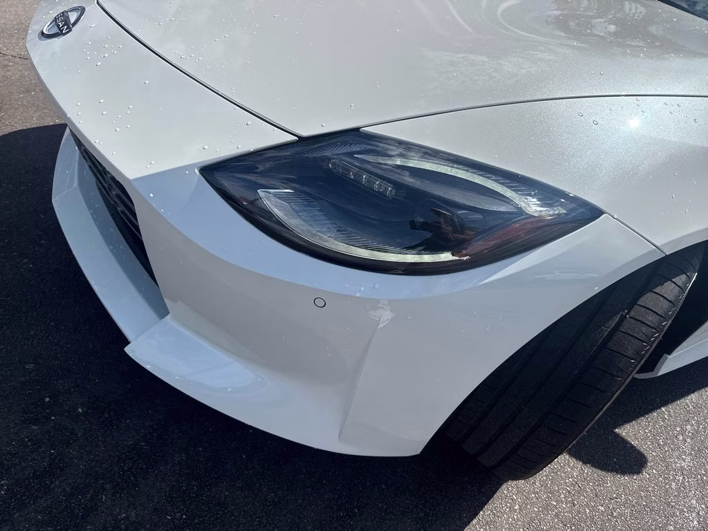 2026 Pearl White/Super Black Nissan Z Performance RWD Coupe