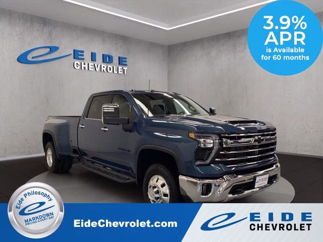 2026 Chevrolet Silverado HD LTZ 4WD Crew Cab Long Box DRW's photo