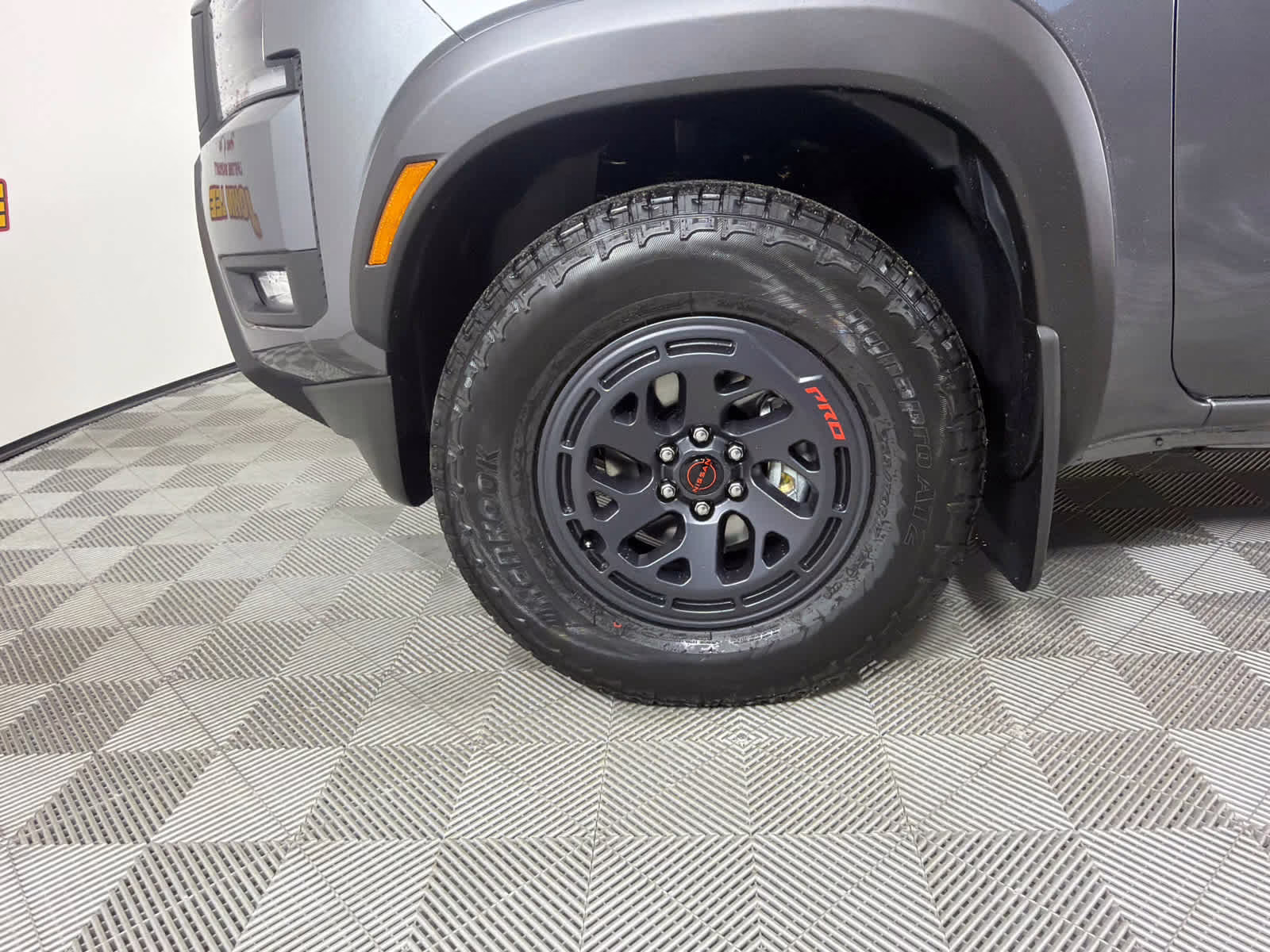 2026 Gun Metallic Nissan Frontier PRO-X RWD Truck