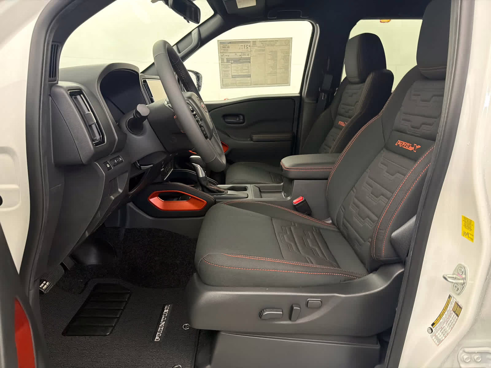 2026 Glacier White Nissan Frontier PRO-X RWD Truck