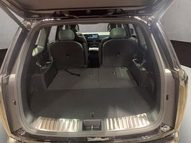 2027 Ebony Black Kia Telluride Hybrid X-Line SX AWD SUV
