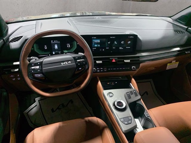 2026 Fusion Black Kia Sportage Hybrid X-Line AWD SUV