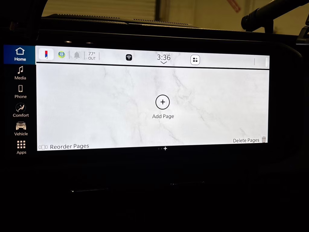 2025 Bright White Clearcoat Jeep Gladiator Nighthawk 4X4 Truck