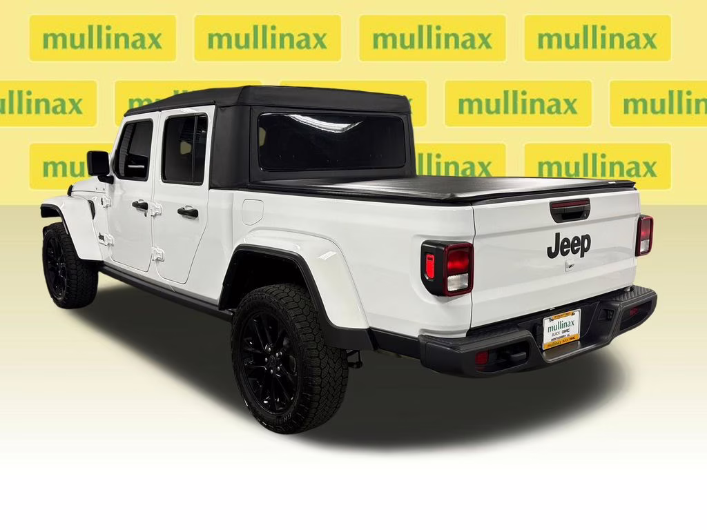 2025 Bright White Clearcoat Jeep Gladiator Nighthawk 4X4 Truck