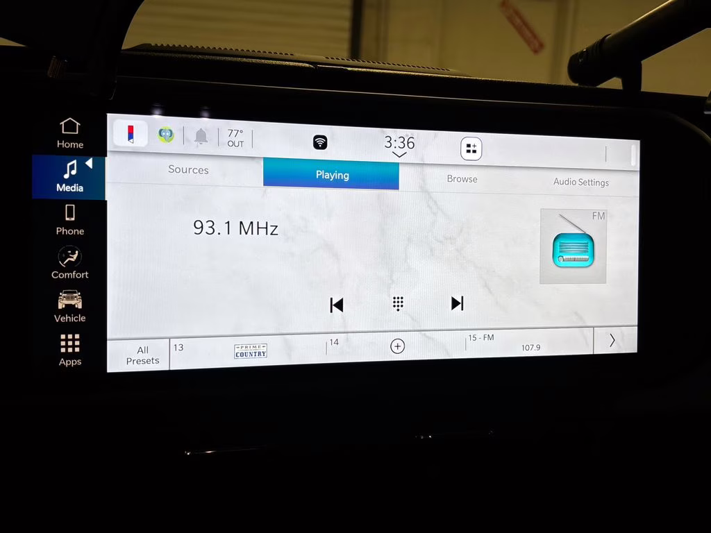 2025 Bright White Clearcoat Jeep Gladiator Nighthawk 4X4 Truck