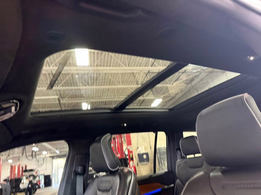 2021 Bright White Clearcoat Jeep Grand Cherokee L Summit w/Advanced & Luxury Tech Pkgs 4X4 SUV