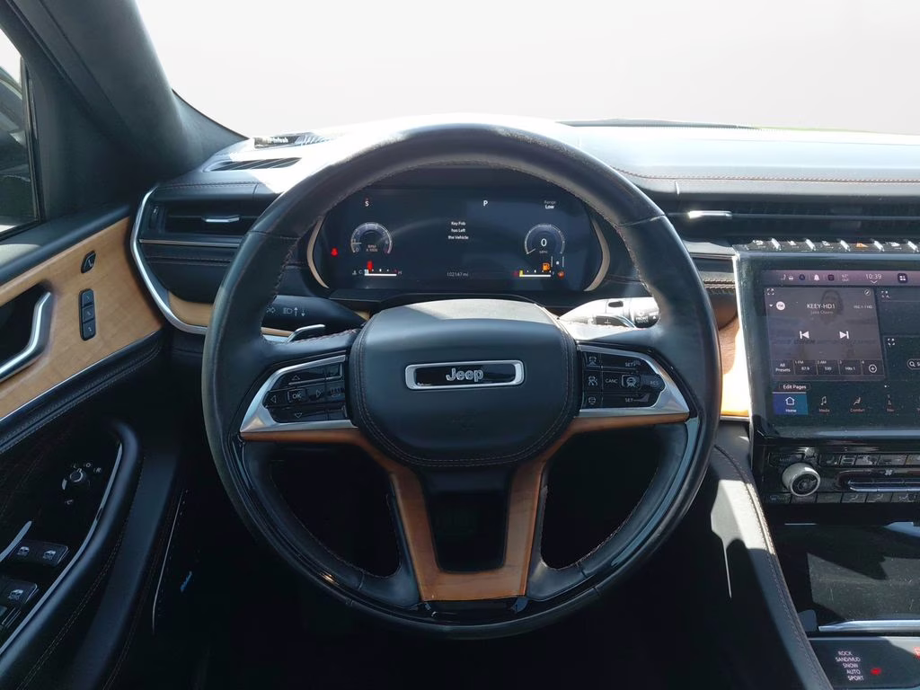 2021 Bright White Clearcoat Jeep Grand Cherokee L Summit w/Advanced & Luxury Tech Pkgs 4X4 SUV