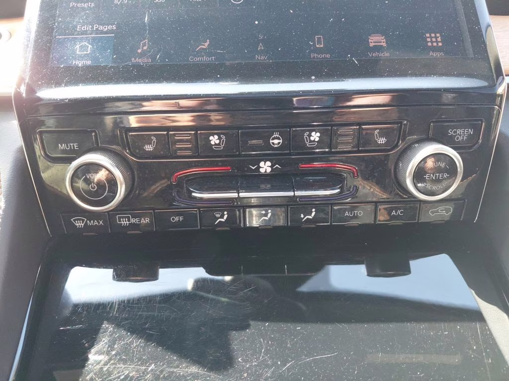 2021 Bright White Clearcoat Jeep Grand Cherokee L Summit w/Advanced & Luxury Tech Pkgs 4X4 SUV