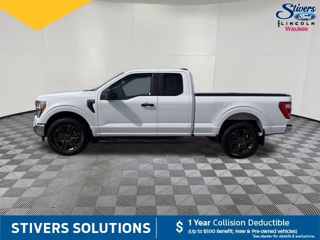 2022 Oxford White Ford F-150 XL 4X4 Truck