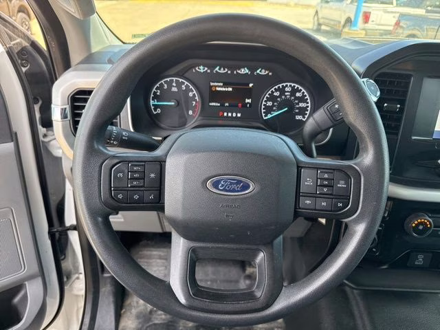 2022 Oxford White Ford F-150 XL 4X4 Truck