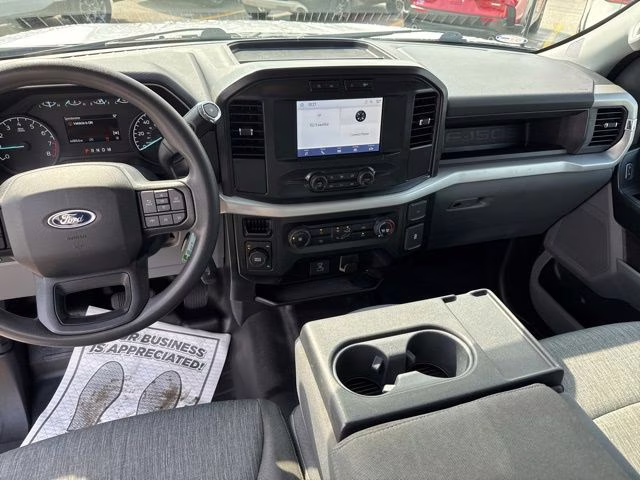 2022 Oxford White Ford F-150 XL 4X4 Truck