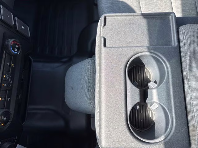 2022 Oxford White Ford F-150 XL 4X4 Truck