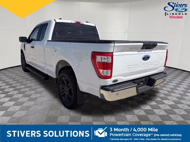2022 Oxford White Ford F-150 XL 4X4 Truck