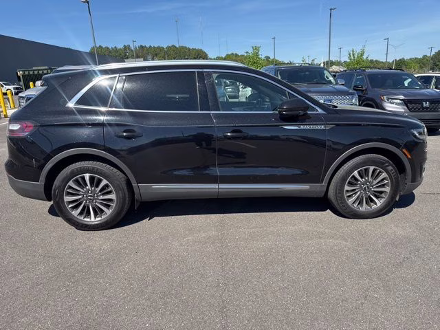 2020 Black Lincoln Nautilus Standard FWD SUV