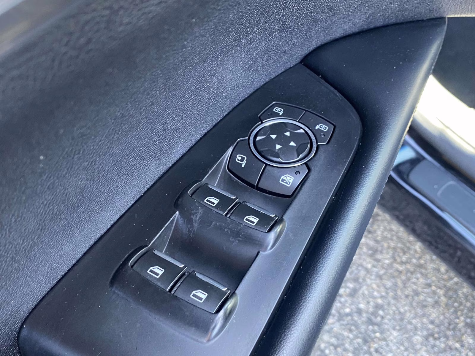 2020 Infinite Black Lincoln Nautilus Standard FWD SUV