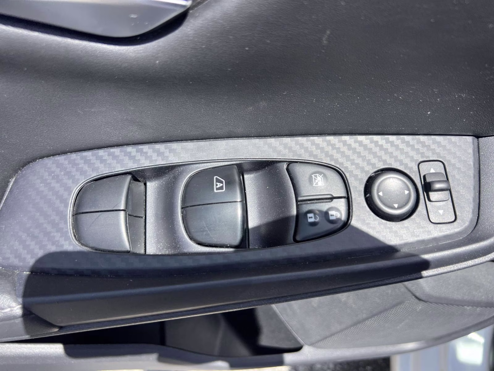2023 White Nissan Sentra SV FWD Sedan
