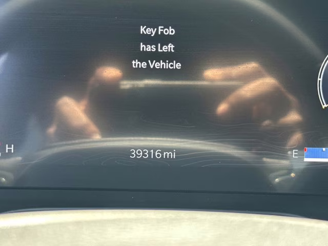 2024 White Jeep Grand Cherokee Altitude X RWD SUV