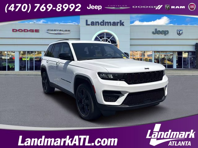 2024 White Jeep Grand Cherokee Altitude X RWD SUV