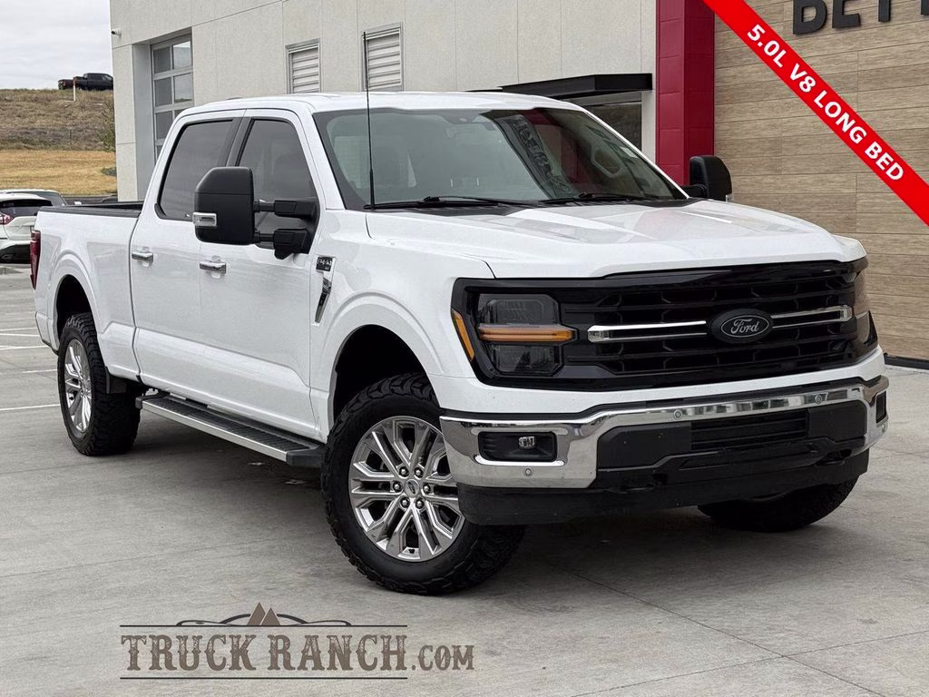 2024 Oxford White Ford F-150 XLT 4X4 Truck