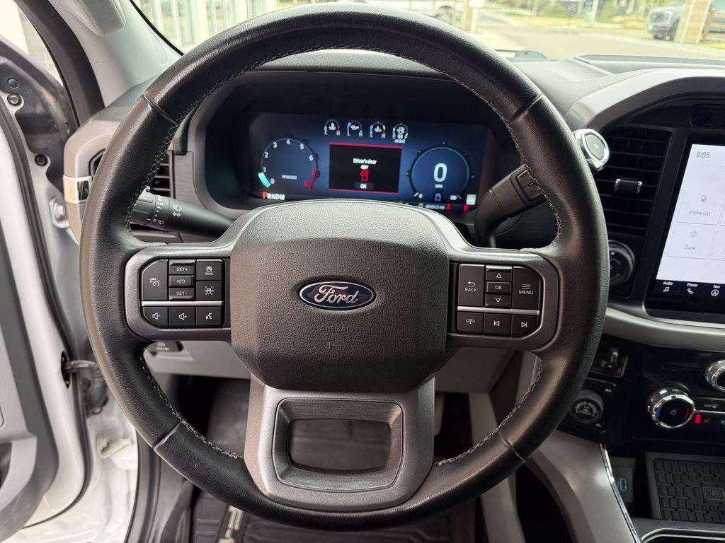 2024 Oxford White Ford F-150 XLT 4X4 Truck