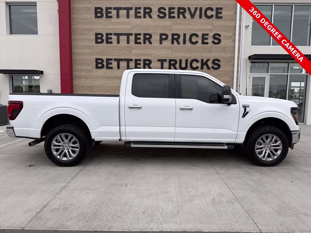 2024 Oxford White Ford F-150 XLT 4X4 Truck