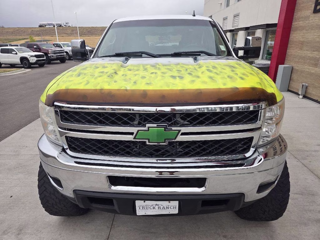 2013 Summit White Chevrolet Silverado 2500HD LT 4X4 Truck