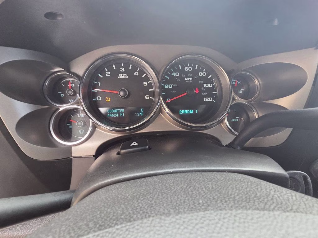 2013 Summit White Chevrolet Silverado 2500HD LT 4X4 Truck
