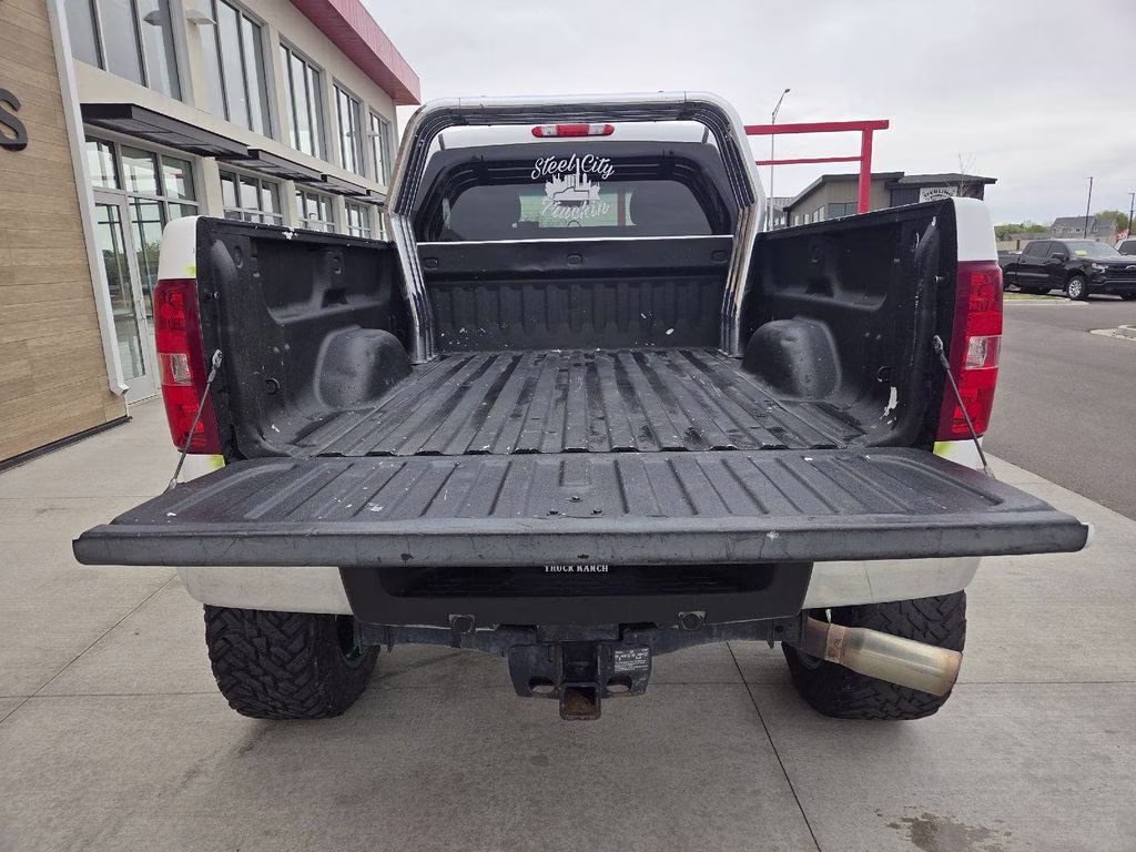 2013 Summit White Chevrolet Silverado 2500HD LT 4X4 Truck