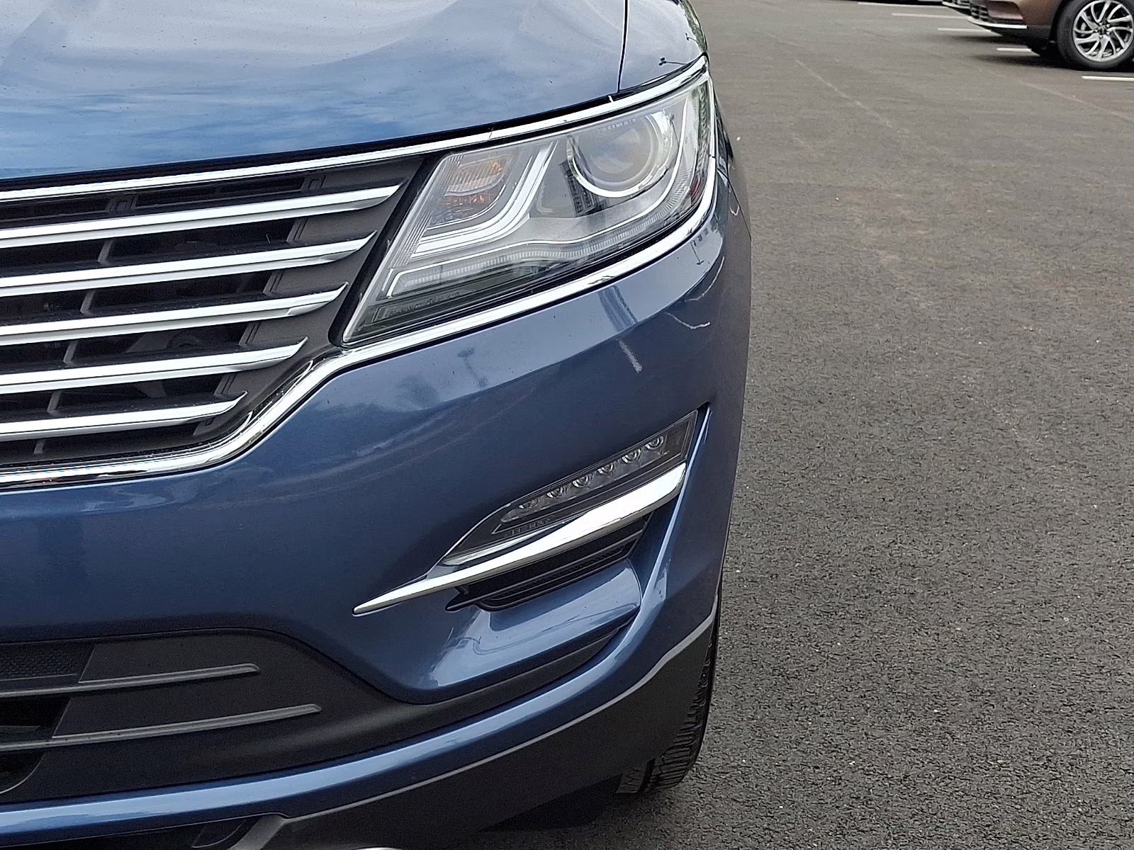 2018 Blue Diamond Metallic - FT Lincoln MKC Select FWD