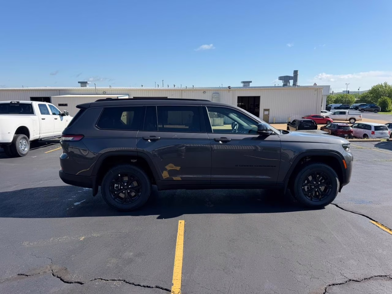 2026 Baltic Gray Metallic Clearcoat Jeep Grand Cherokee L Laredo 4X4 SUV