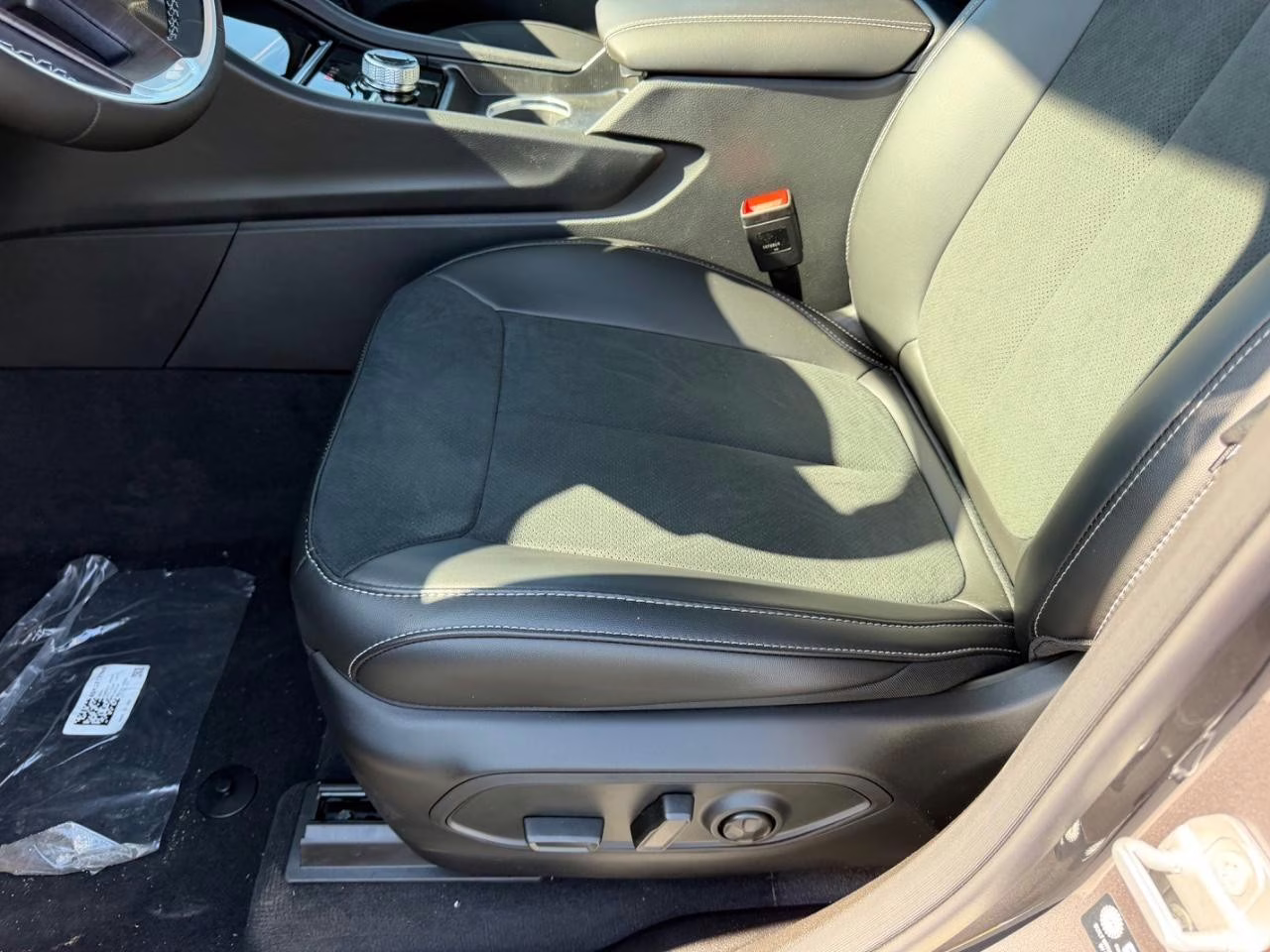 2026 Baltic Gray Metallic Clearcoat Jeep Grand Cherokee L Laredo 4X4 SUV