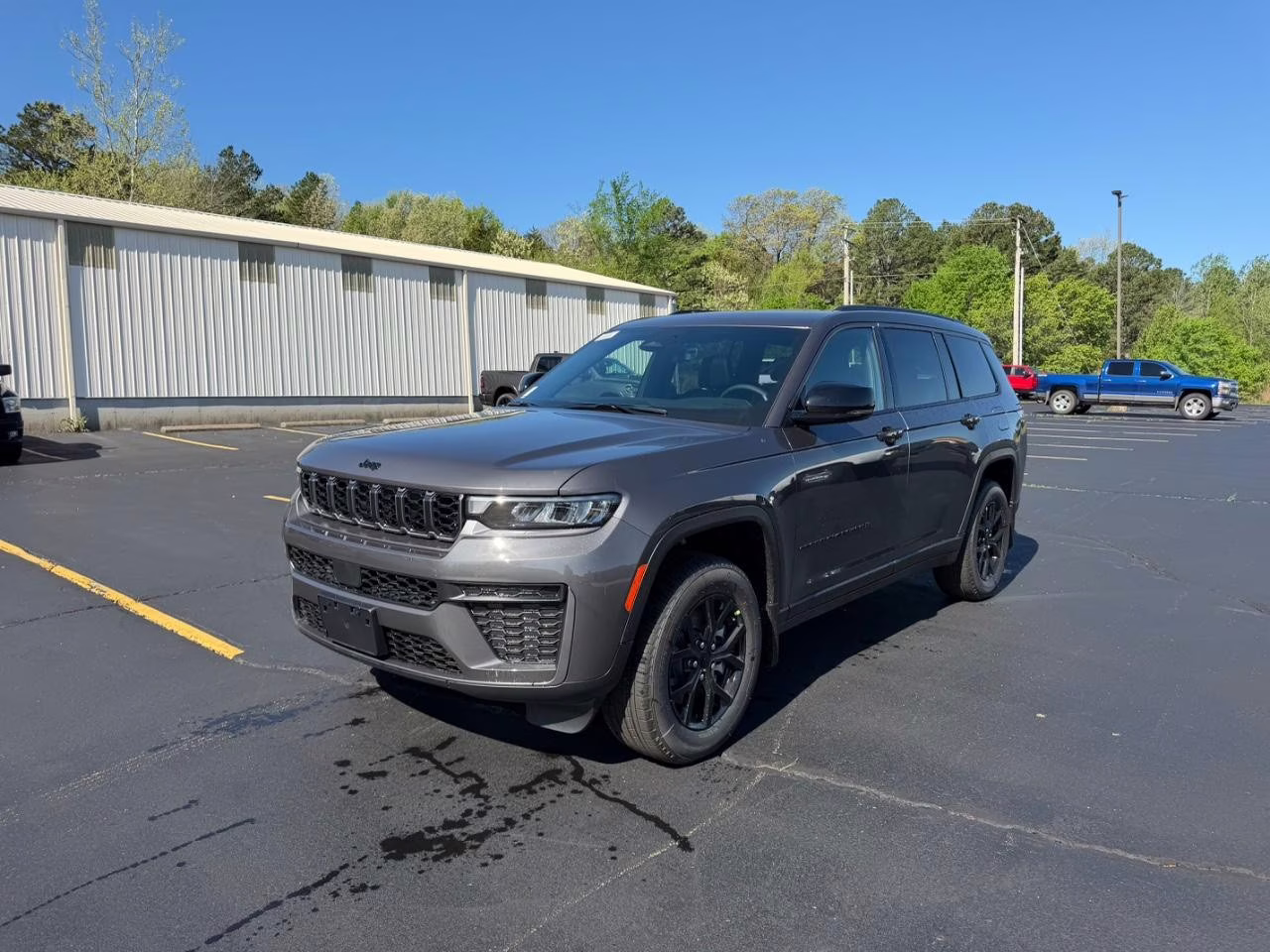 2026 Baltic Gray Metallic Clearcoat Jeep Grand Cherokee L Laredo 4X4 SUV