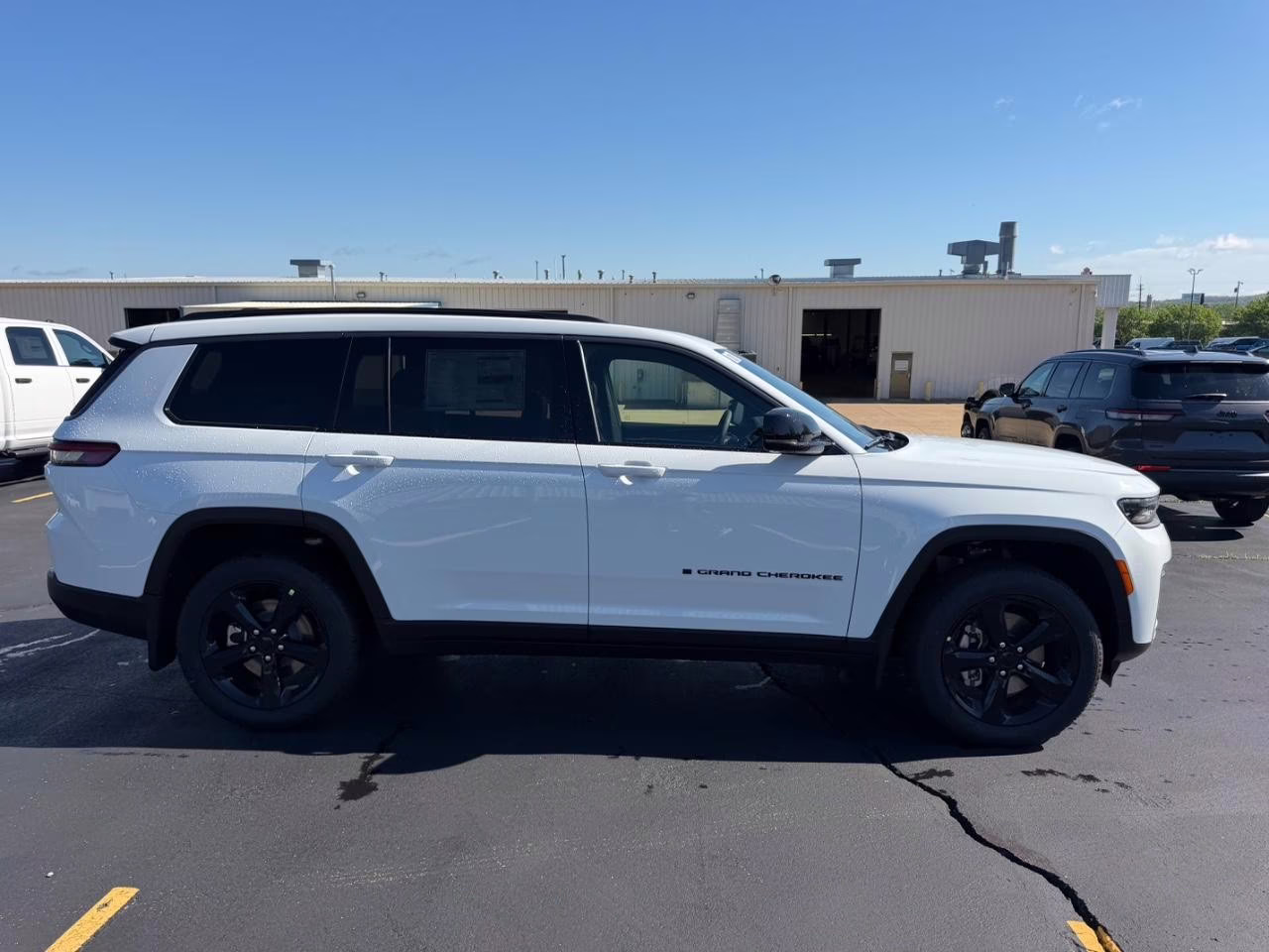 2026 Bright White Clearcoat Jeep Grand Cherokee L Limited 4X4 SUV