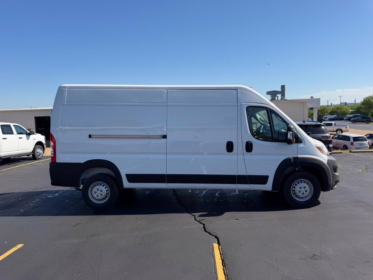 2026 Bright White Clearcoat Ram ProMaster 2500 High Roof FWD Van