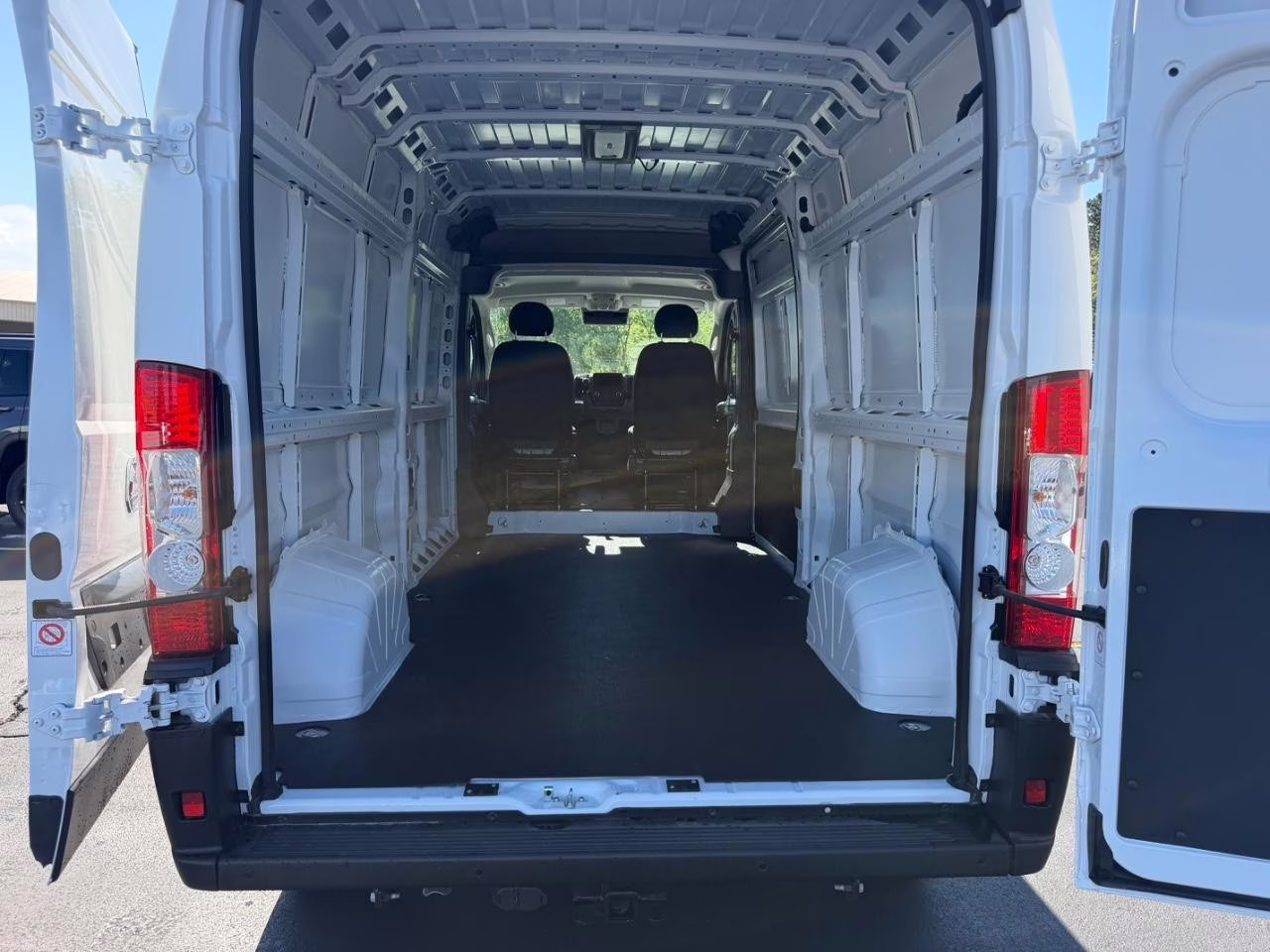 2026 Bright White Clearcoat Ram ProMaster 2500 High Roof FWD Van