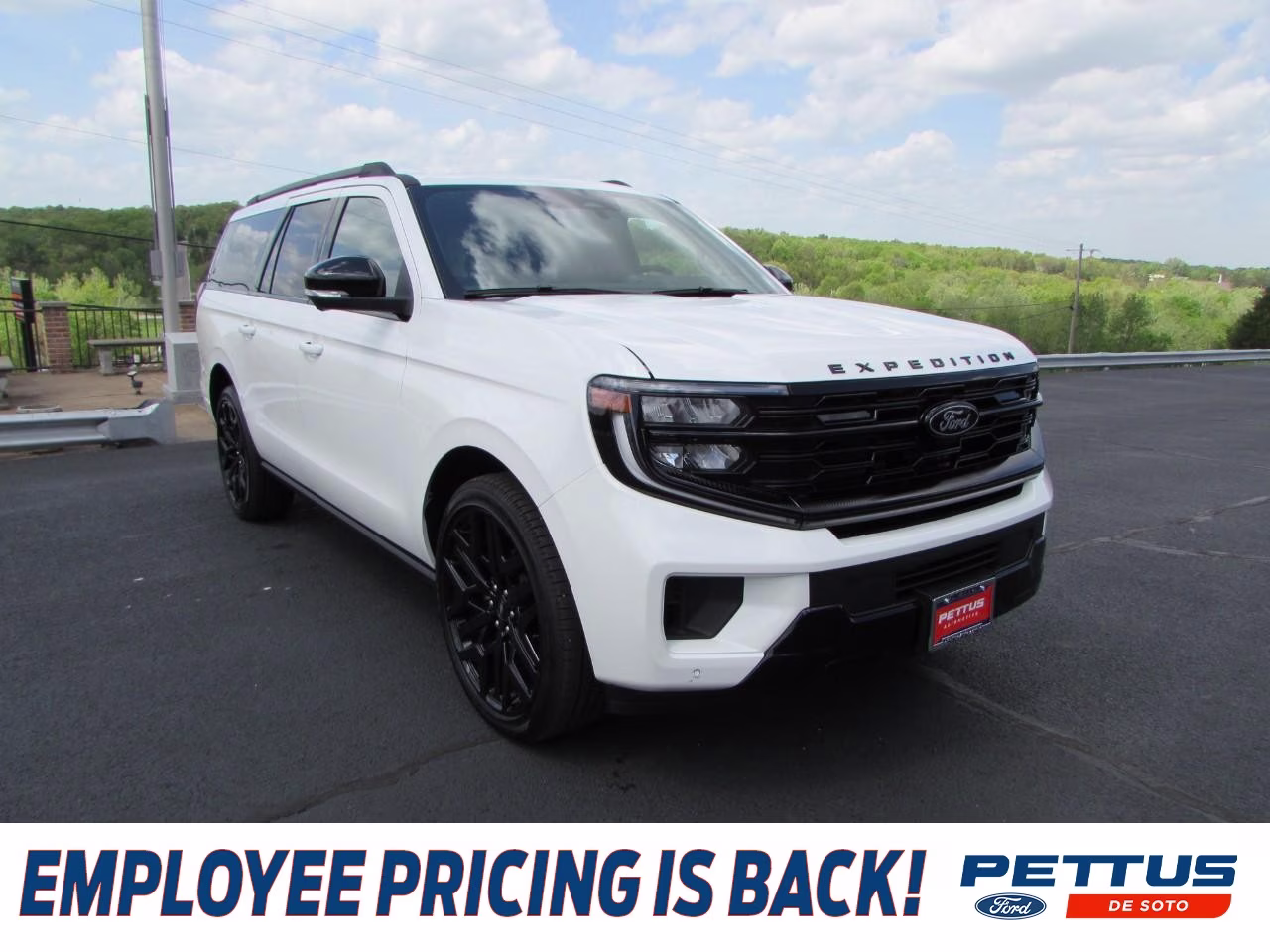 2026 Star White Metallic Tri-Coat Ford Expedition Max Platinum 4X4 SUV