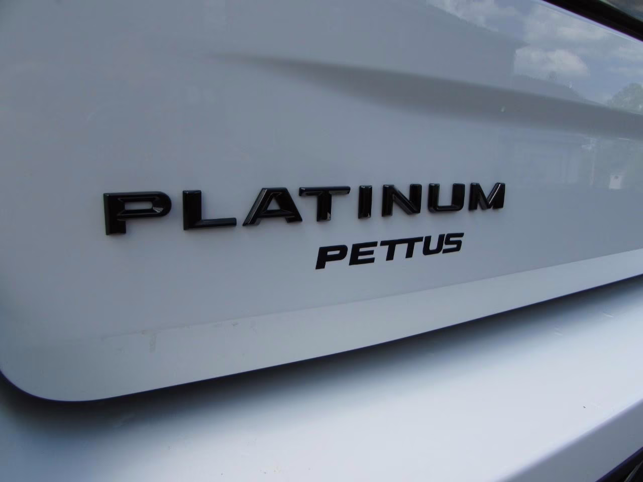 2026 Star White Metallic Tri-Coat Ford Expedition Max Platinum 4X4 SUV