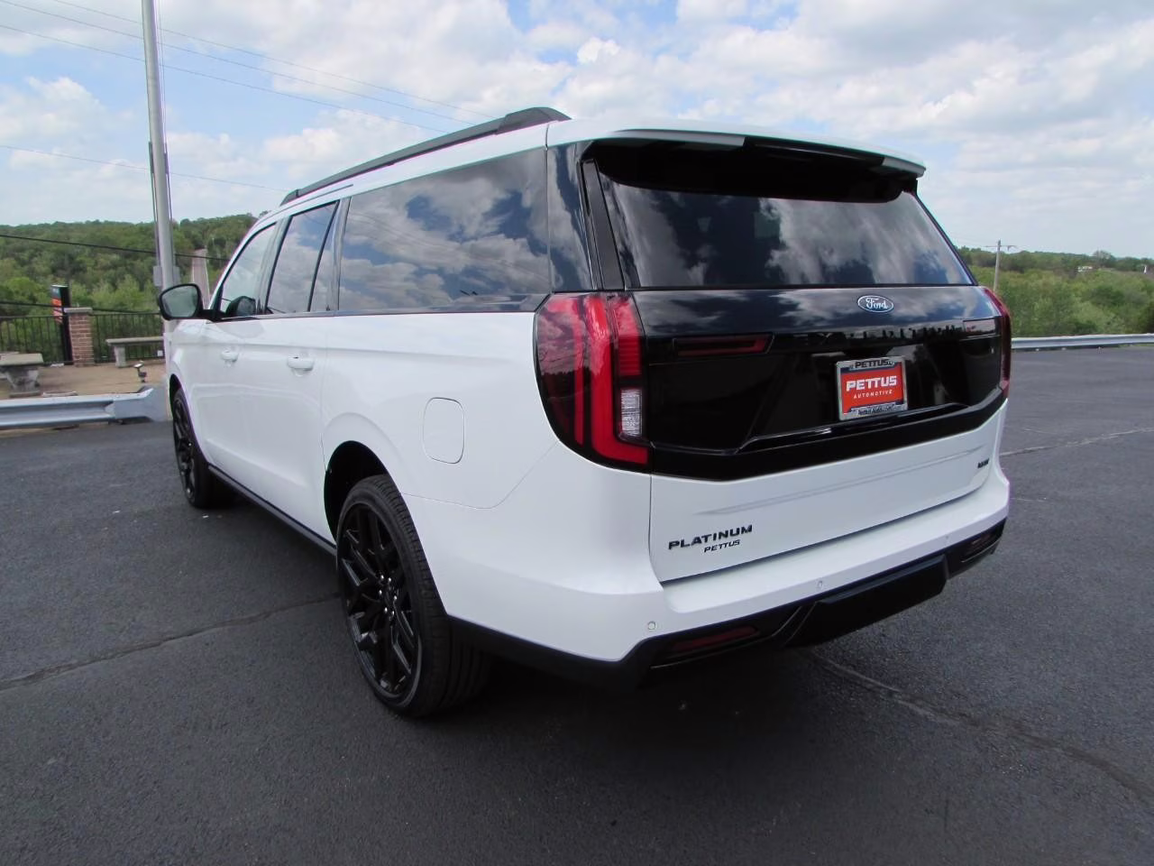 2026 Star White Metallic Tri-Coat Ford Expedition Max Platinum 4X4 SUV