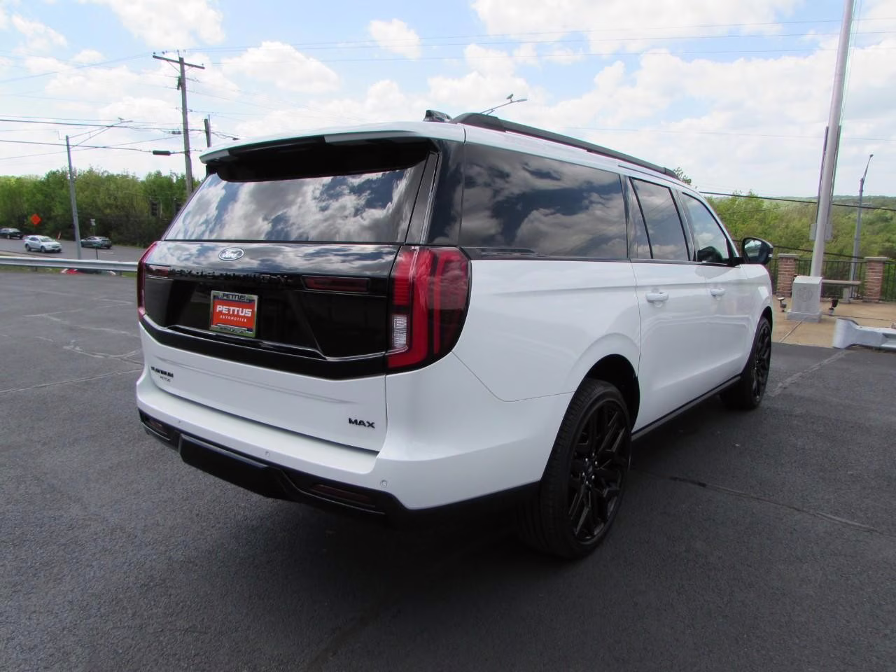 2026 Star White Metallic Tri-Coat Ford Expedition Max Platinum 4X4 SUV