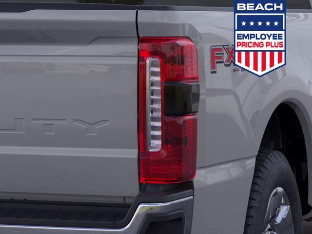 2026 Avalanche Ford Super Duty F-250 SRW Lariat 4X4 Truck