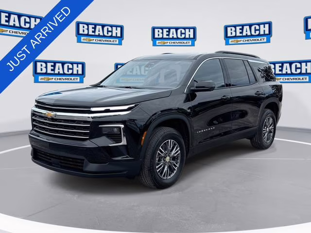 2026 Mosaic Black Metallic Chevrolet Traverse LT FWD SUV