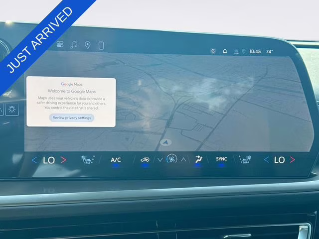 2026 Sterling Gray Metallic Chevrolet Traverse LT FWD SUV