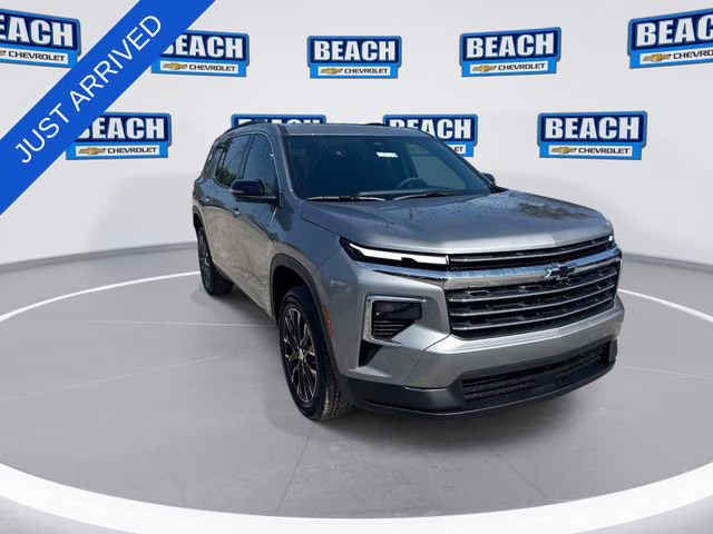 2026 Sterling Gray Metallic Chevrolet Traverse LT FWD SUV