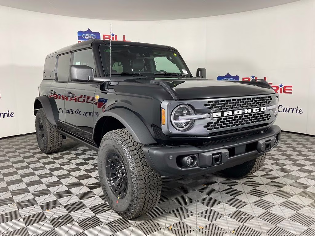 2026 Shadow Ford Bronco Badlands 4X4 SUV